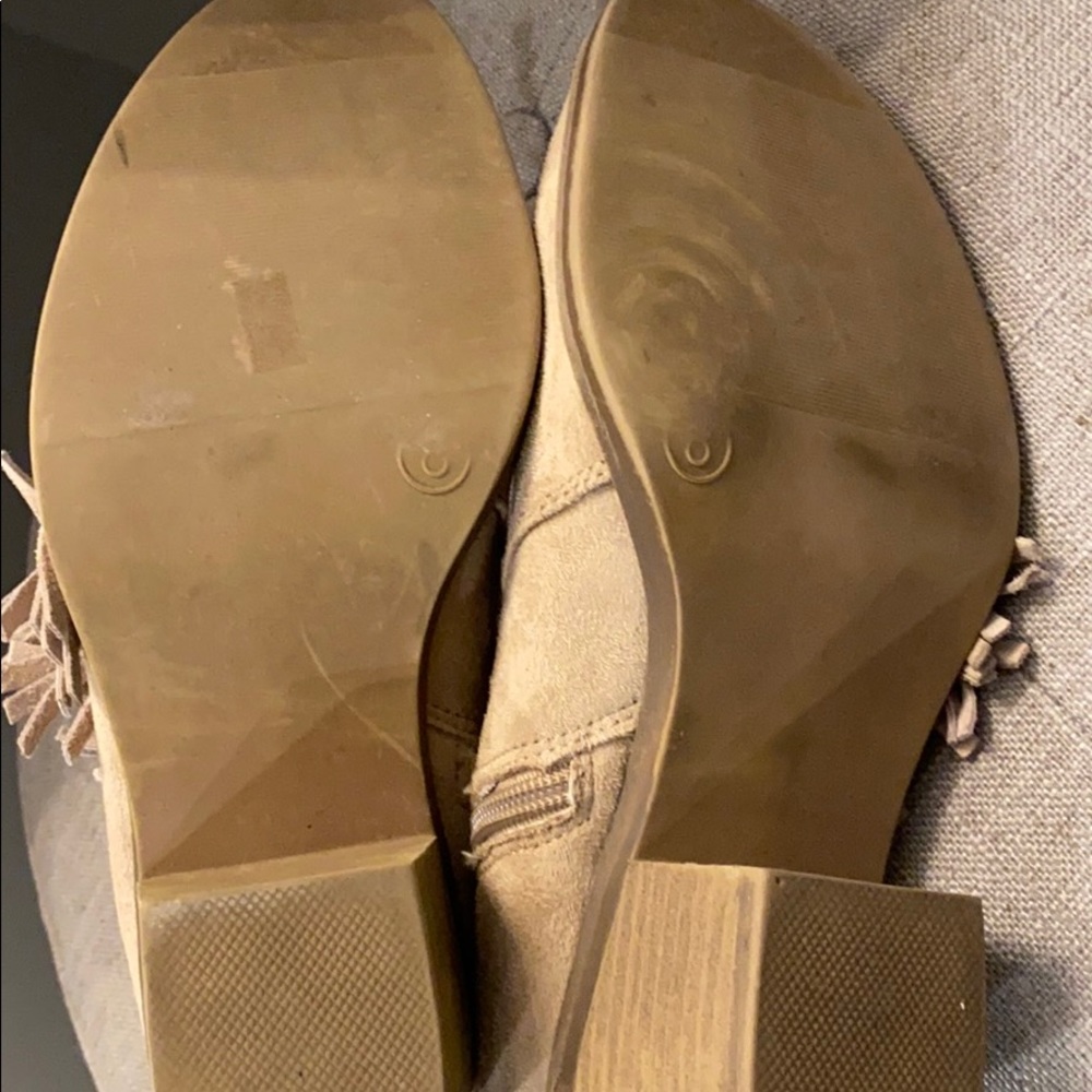 Shoes - Picture 2 of 2